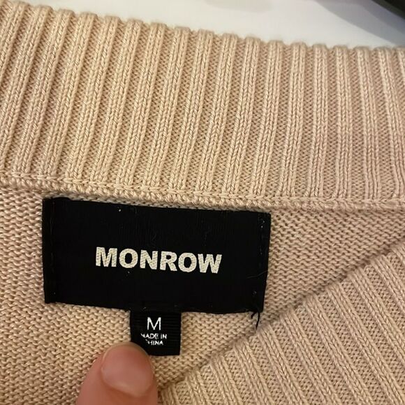 Monrow Neutral Colorblock Crew Neck Sweater - Picture 5 of 9